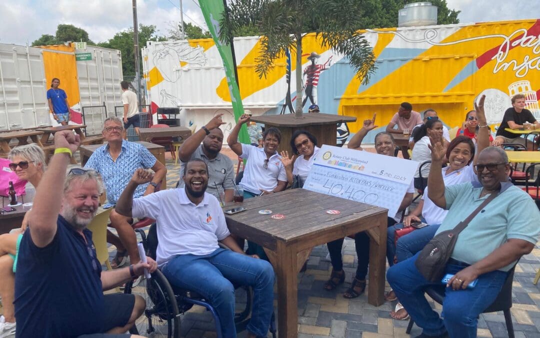 Fundashon Alton Paas ta gradisí Rotary Club Willemstad