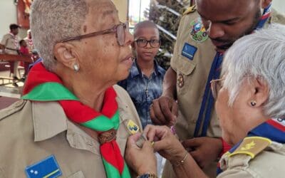 Medaya Trupial di oro pa Alice Loos