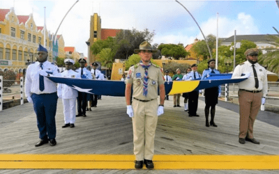 Scouting Antiano ta felisitá su miembro ‘Oubaas’ Guillano Schoop